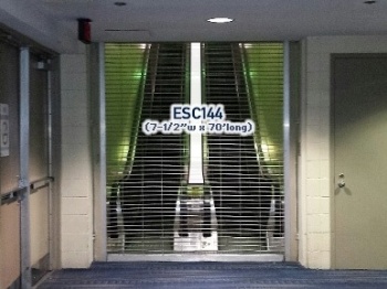 Escalator Cling ESC144